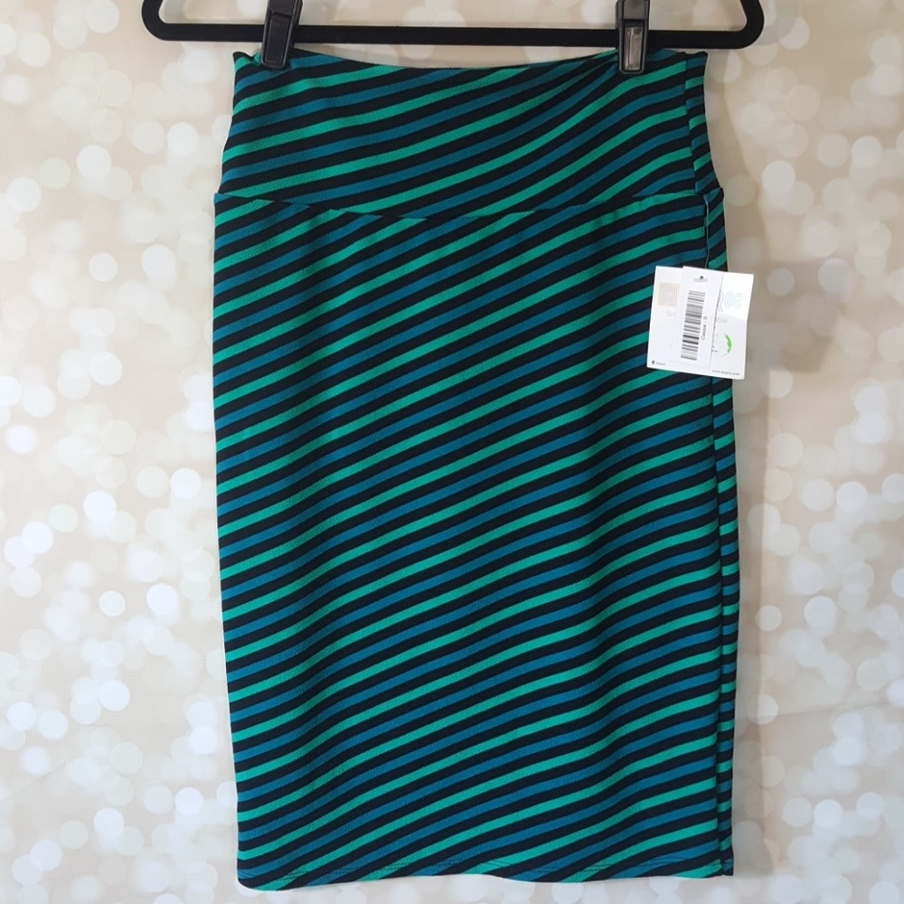 Bnwt Cassie pencil skirt lularoe SM